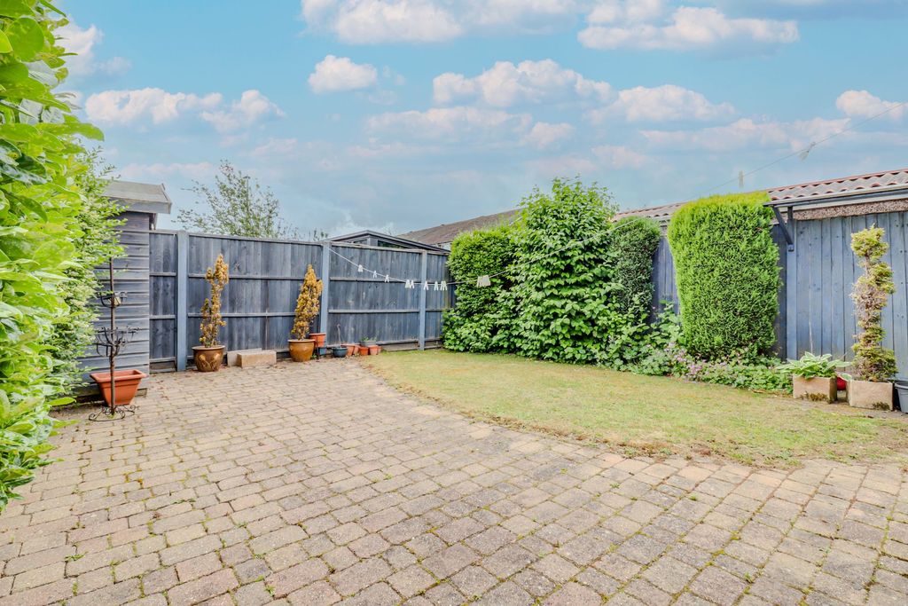 Property photo 3 of 22
