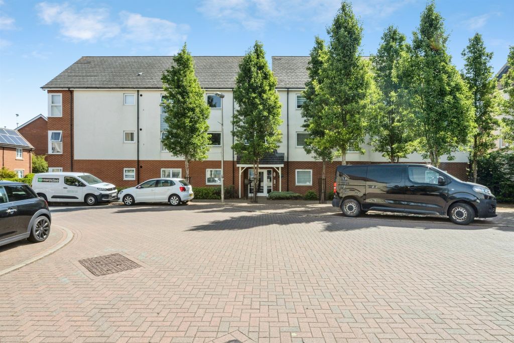 Property photo 1 of 14