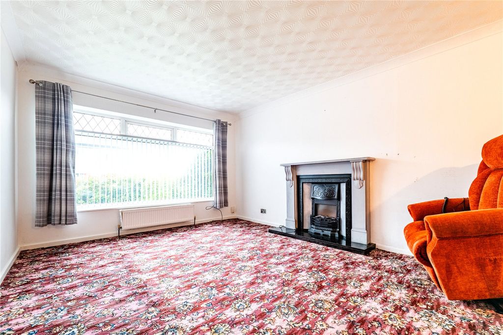 Property photo 2 of 25 Picture No. 10