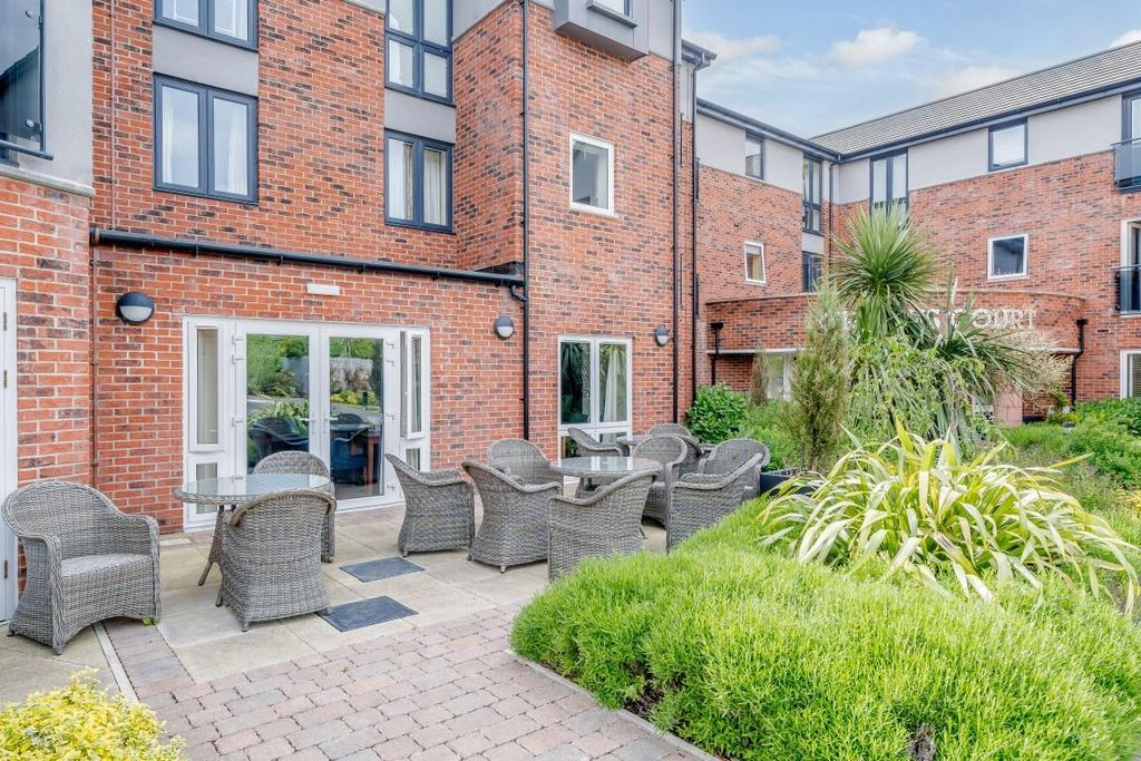 Additional image 16 of 1 bed flat for saleCrocus Court, Station Road, Poulton-Le-Fylde FY6