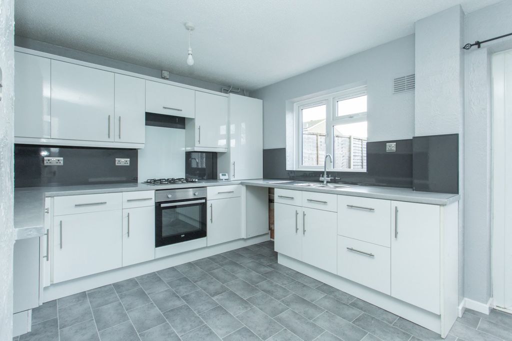 Property photo 2 of 14 Picture 2