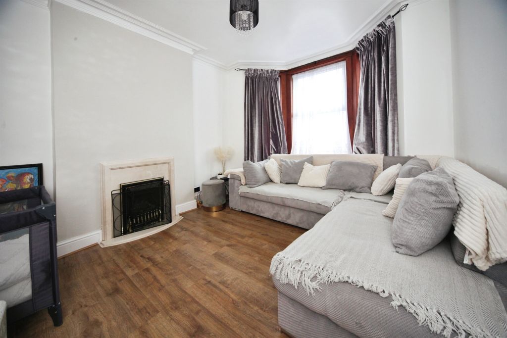 Property photo 2 of 16