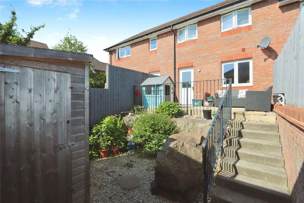 Property photo 2 of 14 Picture No. 24