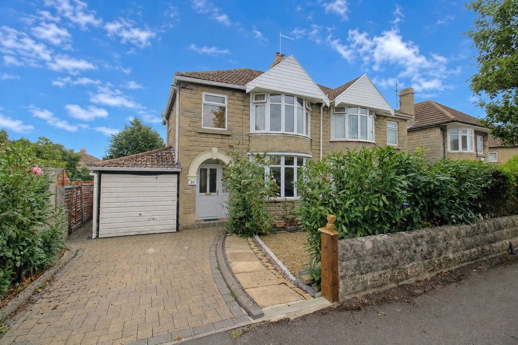 Property photo 1 of 12 Picture No. 01