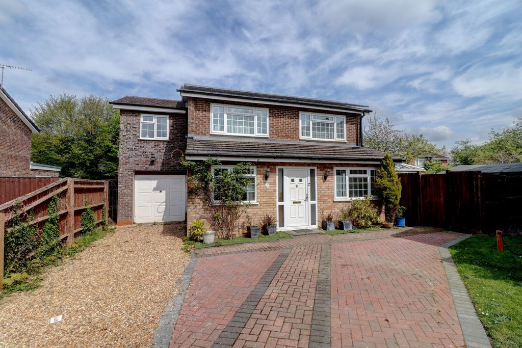 Property photo 1 of 21 Picture No. 02