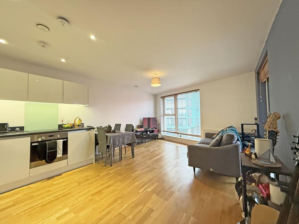 Property photo 2 of 16 Cargo 43, Flat 30 - Living Room Front...Jpg