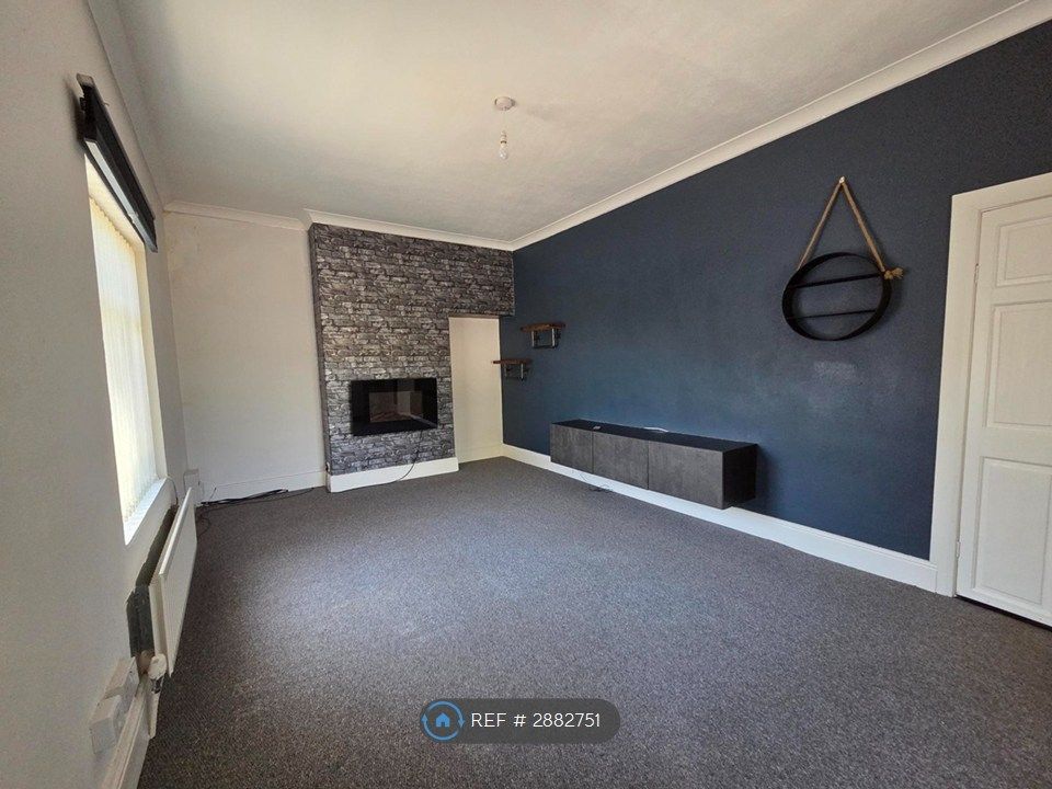 Property photo 1 of 4 Lounge