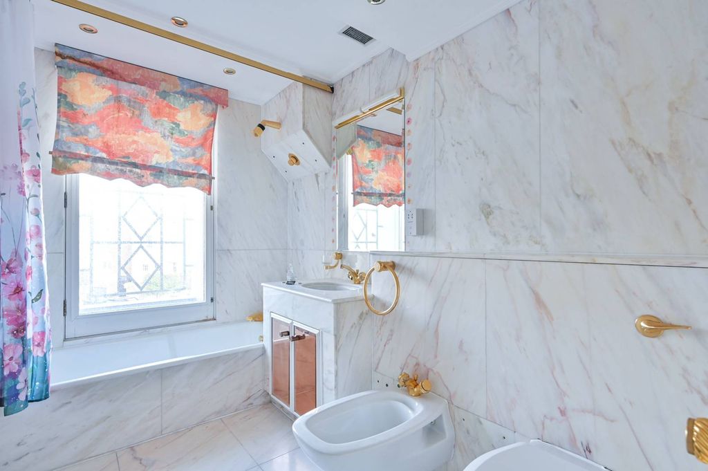 Additional image 20 of 8 bed detached house to rentPembroke Gardens, London W8, Kensington, London