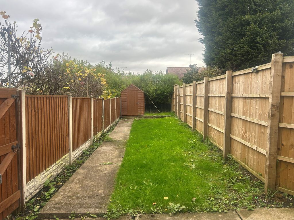 Property photo 2 of 13 Garden