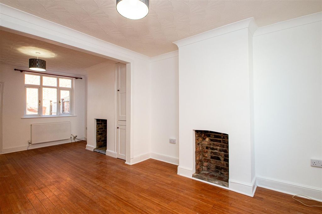 Property photo 1 of 9 4Wood_6.Jpg