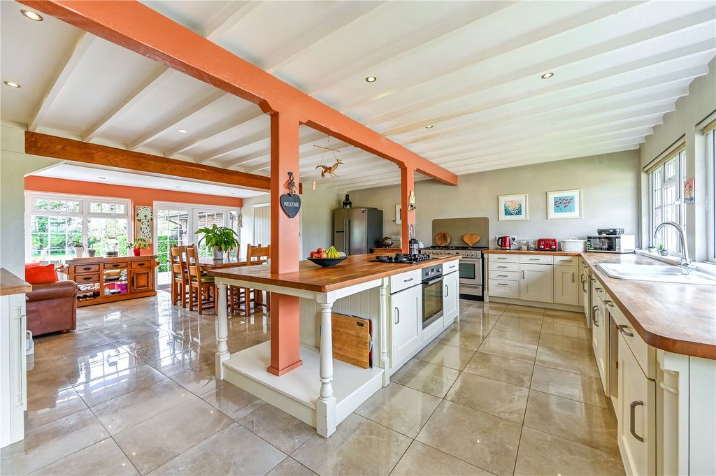 Property photo 2 of 44 Kitchen