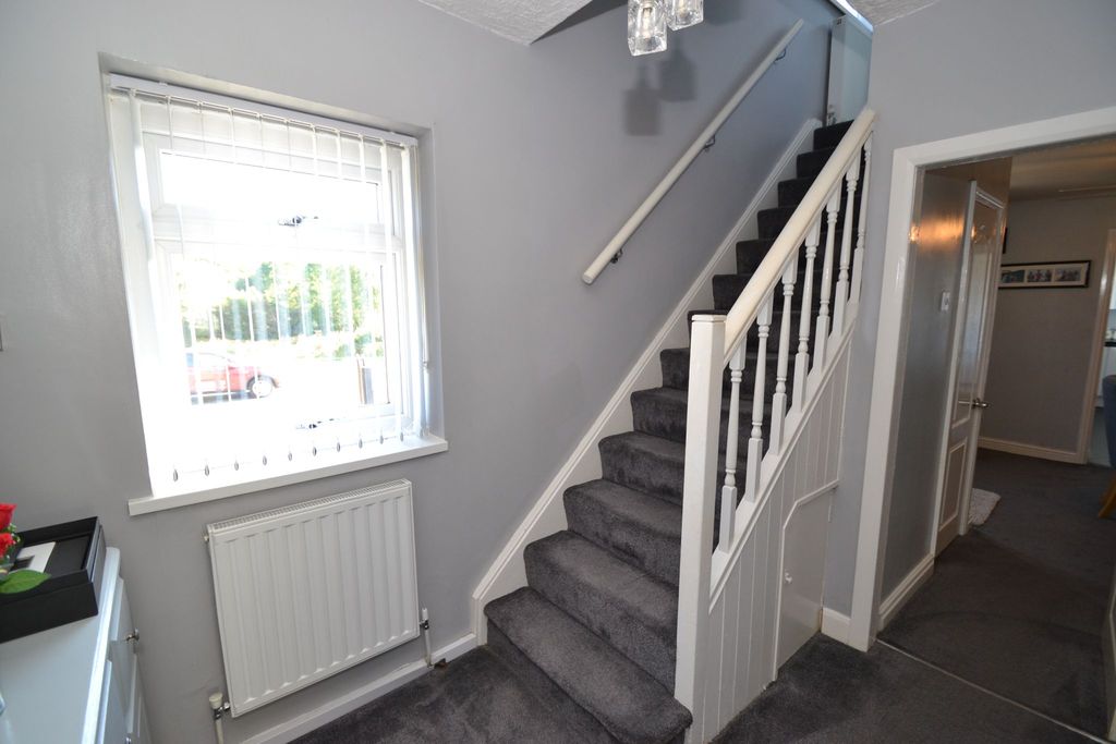 Property photo 2 of 21 Photograph 2