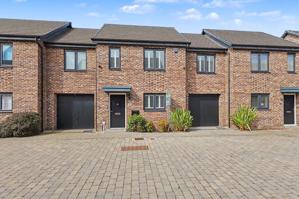 Property photo 2 of 24 Front