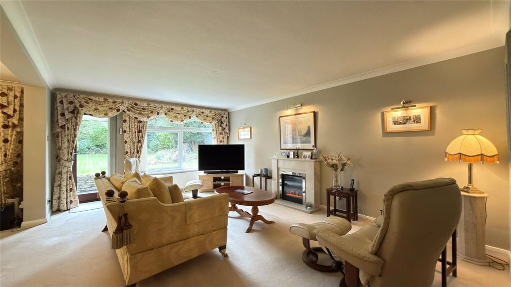 Property photo 3 of 12 Picture No. 06