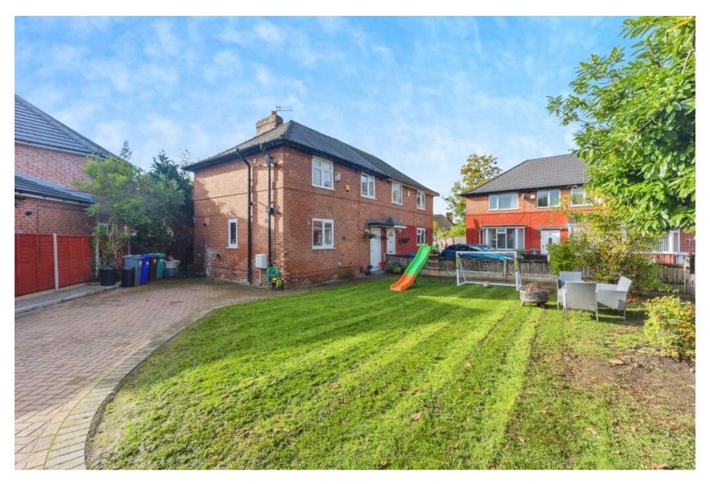 Property photo 1 of 10 1
