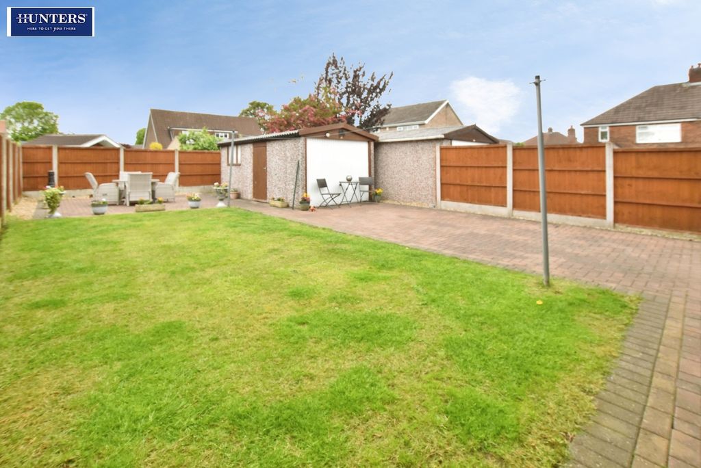 Property photo 2 of 19 Rear Garden