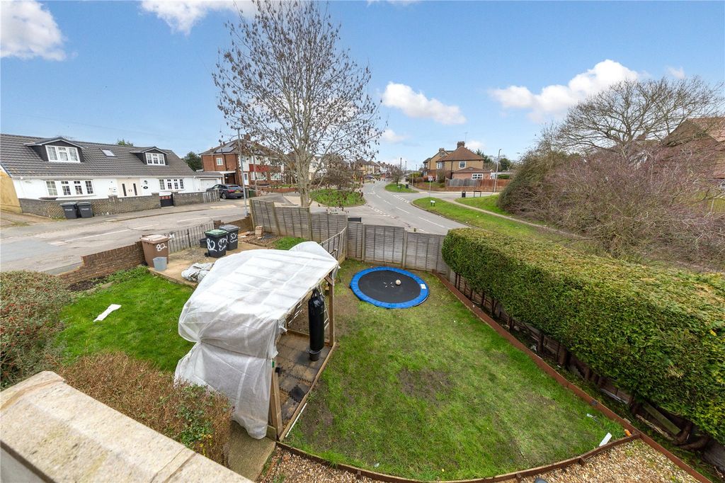 Property photo 2 of 16 Picture No. 05