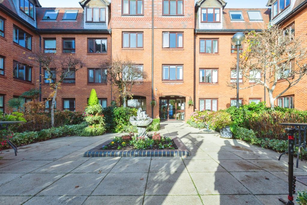 Property photo 1 of 22