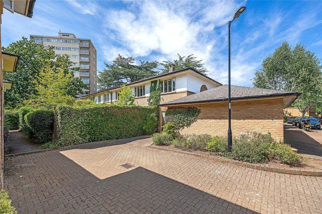 Property photo 1 of 11 Picture No. 20
