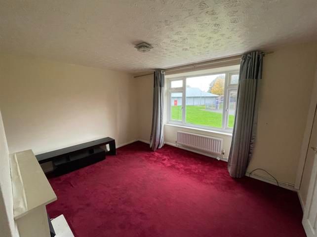 Property photo 2 of 7 Living Room