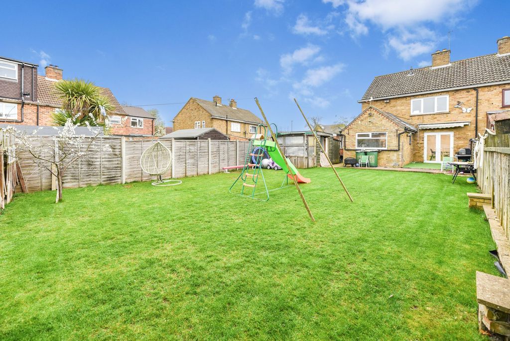 Property photo 2 of 13