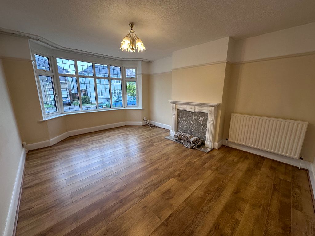 Property photo 3 of 23 Img_1175
