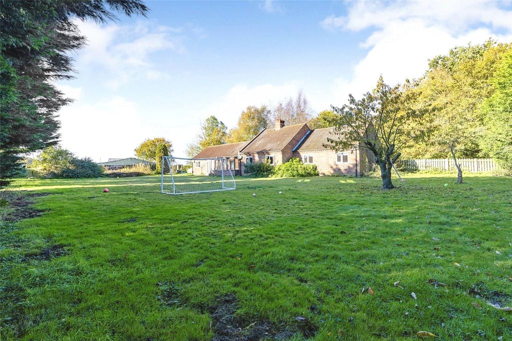 Property photo 3 of 28 Front