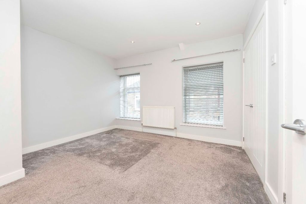 Additional image 20 of 3 bed terraced house to rentRailway Street, Trelewis, Treharris CF46