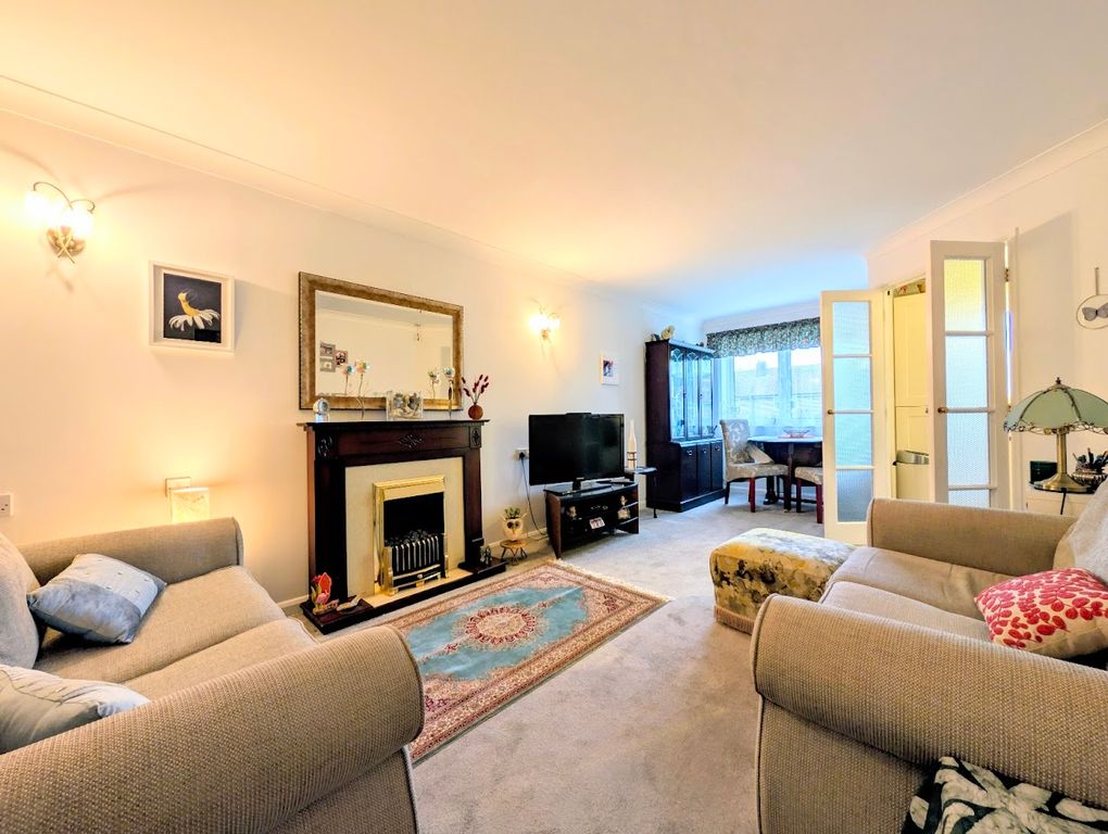 Property photo 2 of 19