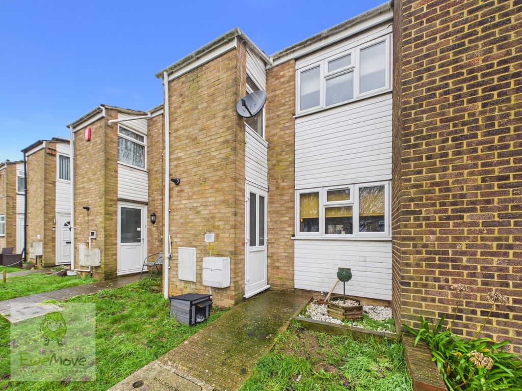 Property photo 2 of 16 View Of The Front Of The Property