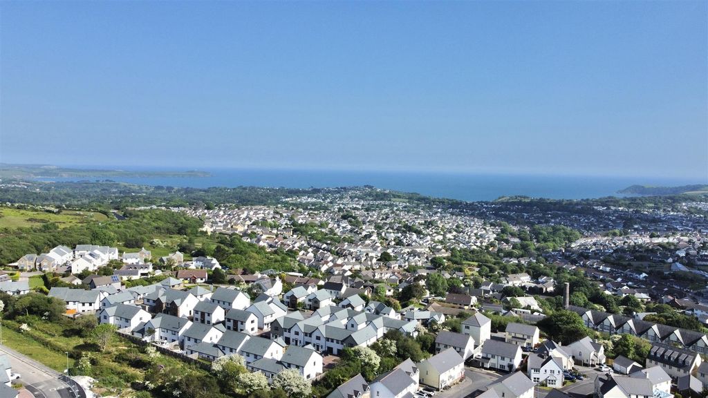Property photo 2 of 15 Dji_Fly_20250516_165004_267_1747410665882_Photo_Op