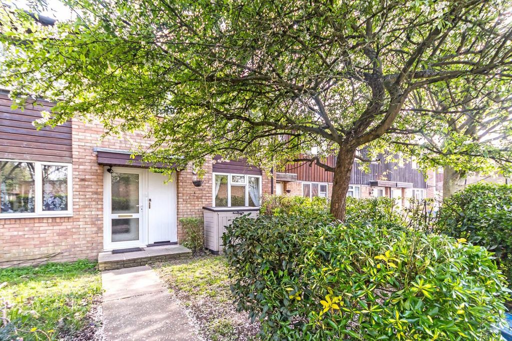 Property photo 1 of 6