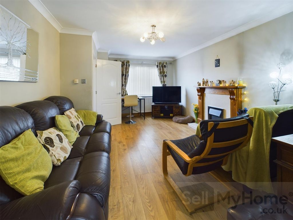 Property photo 3 of 24 Lmp7Tf1Rvky00Zvh0Nv9lg