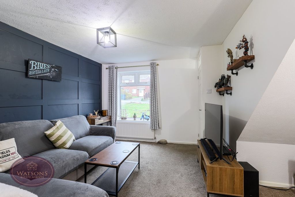 Property photo 3 of 16