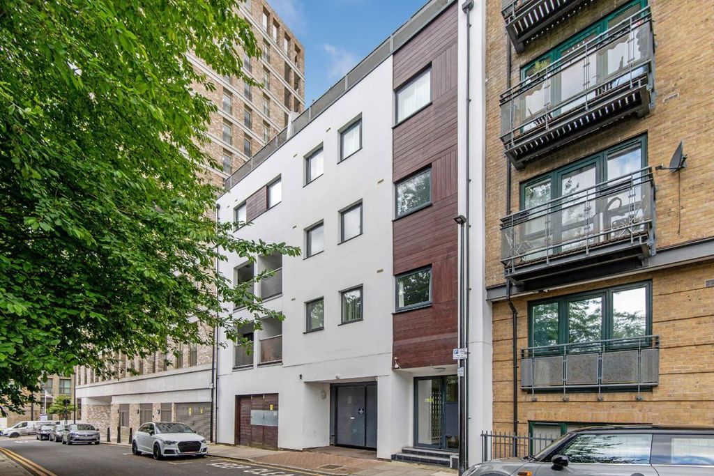 Property photo 1 of 7
