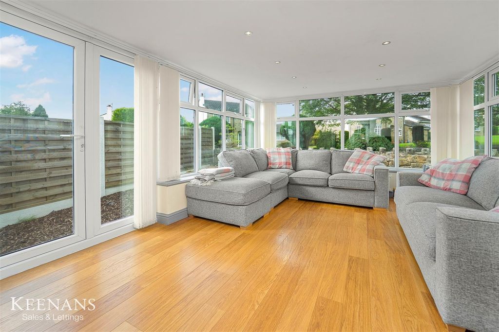 Property photo 2 of 35 21.Jpg