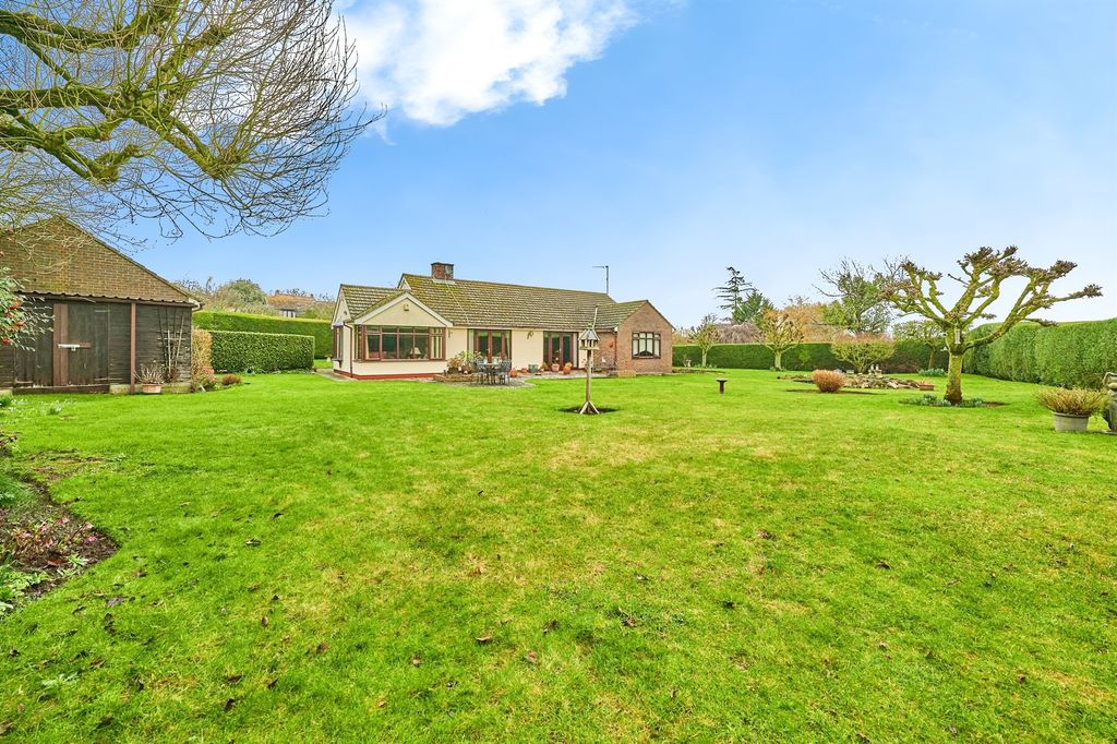 Property photo 3 of 20