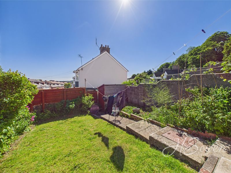 Property photo 2 of 17 Photo 14