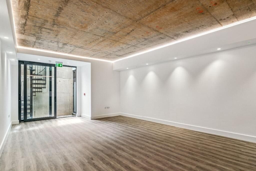 Property photo 3 of 3