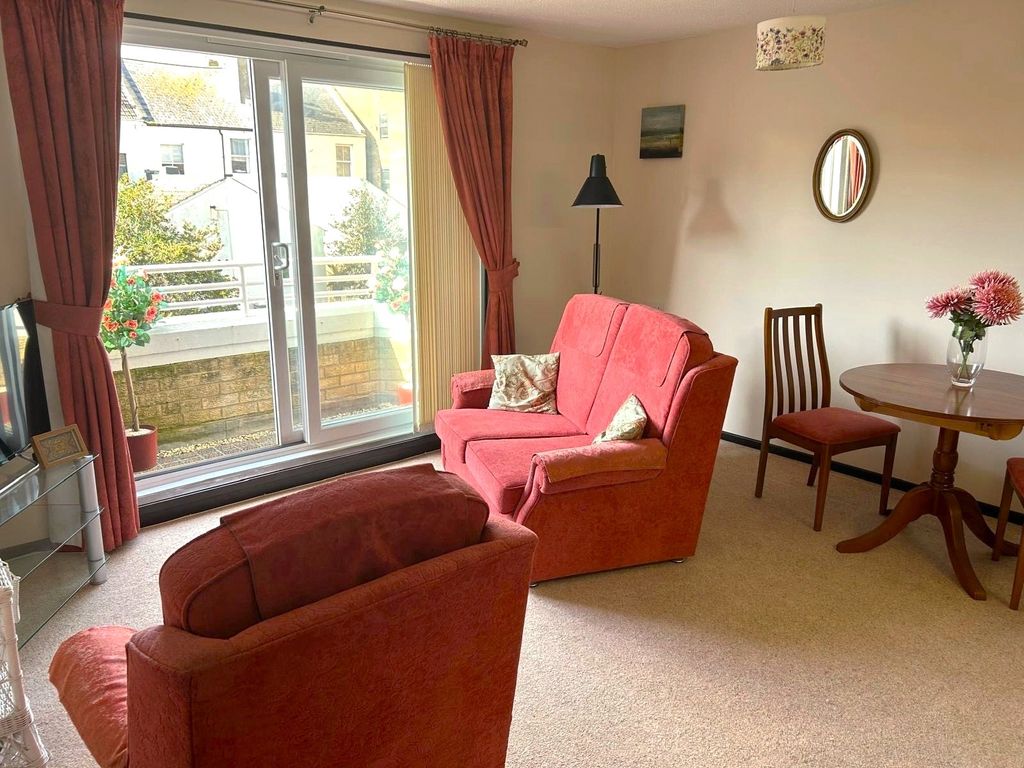 Property photo 3 of 12 Picture No. 27