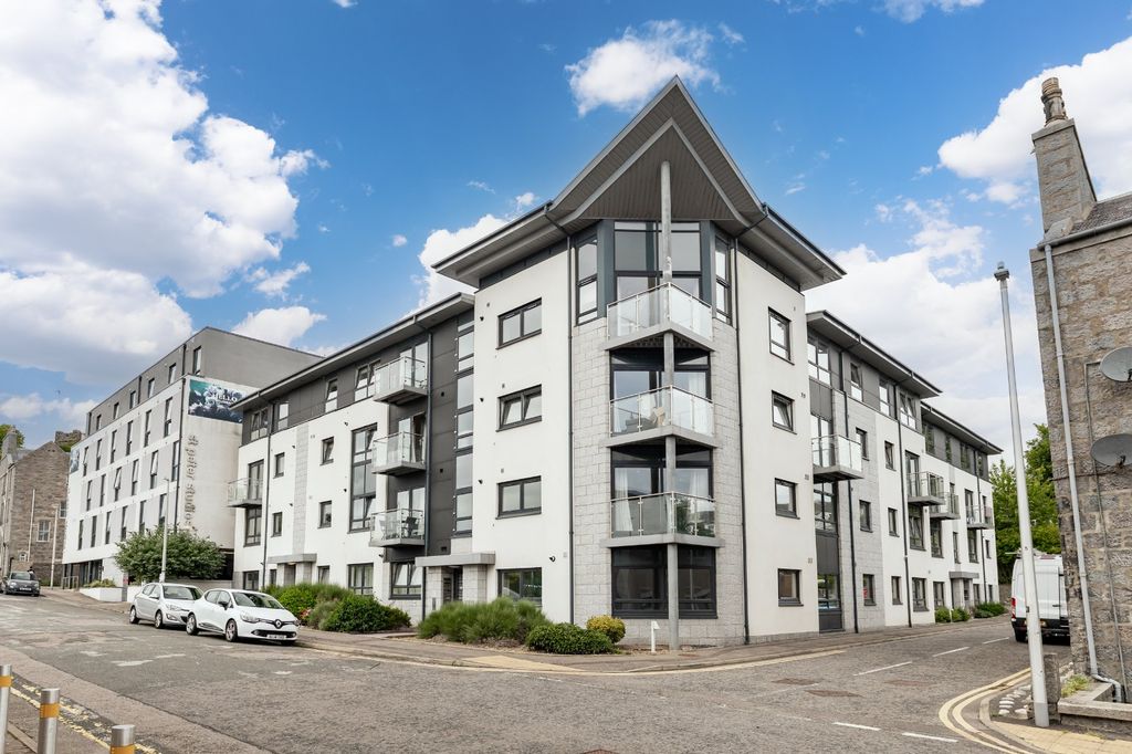 Property photo 1 of 15 Photo 1