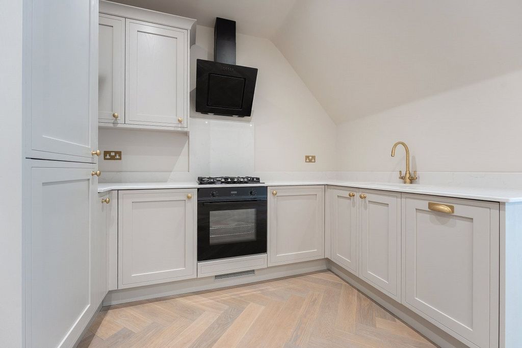 Property photo 3 of 17 Picture No. 01