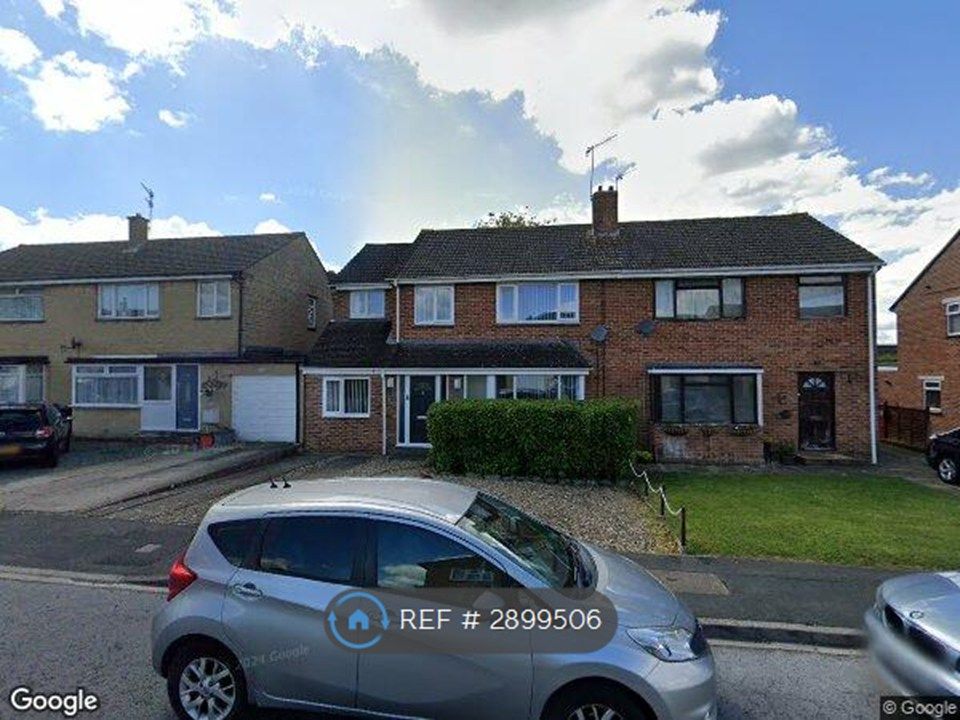 Property photo 1 of 1