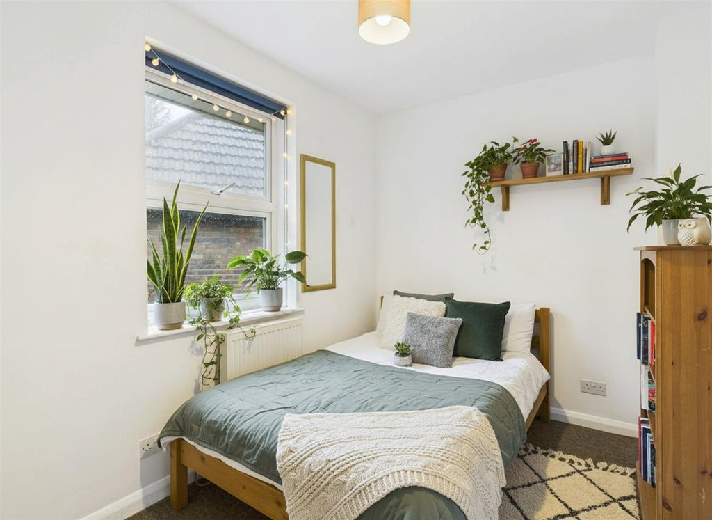 5 bed shared accommodation to rentThe Highway, Brighton BN2 photo 5