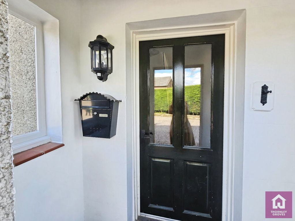 Property photo 2 of 37 Picture No. 80