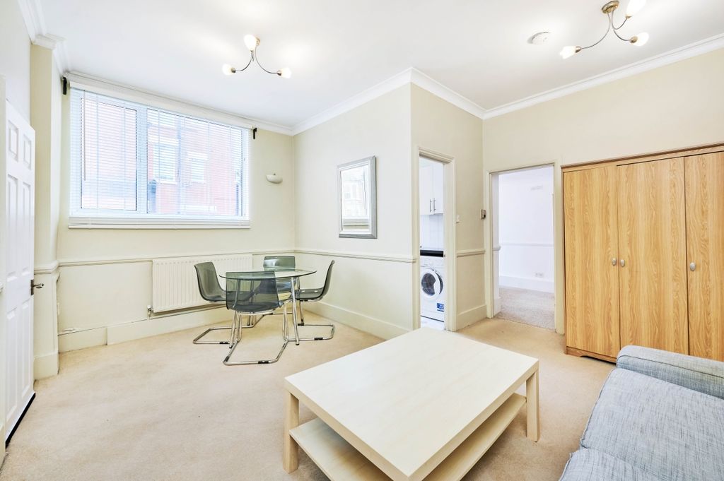 Property photo 3 of 16 Kfh_-_Flat__Munster_