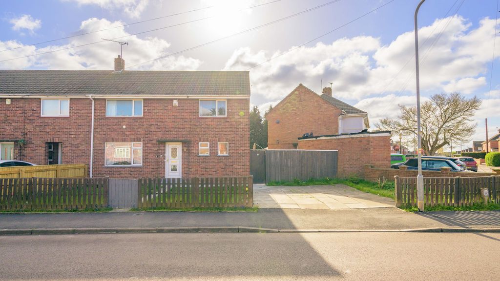 Property photo 1 of 13