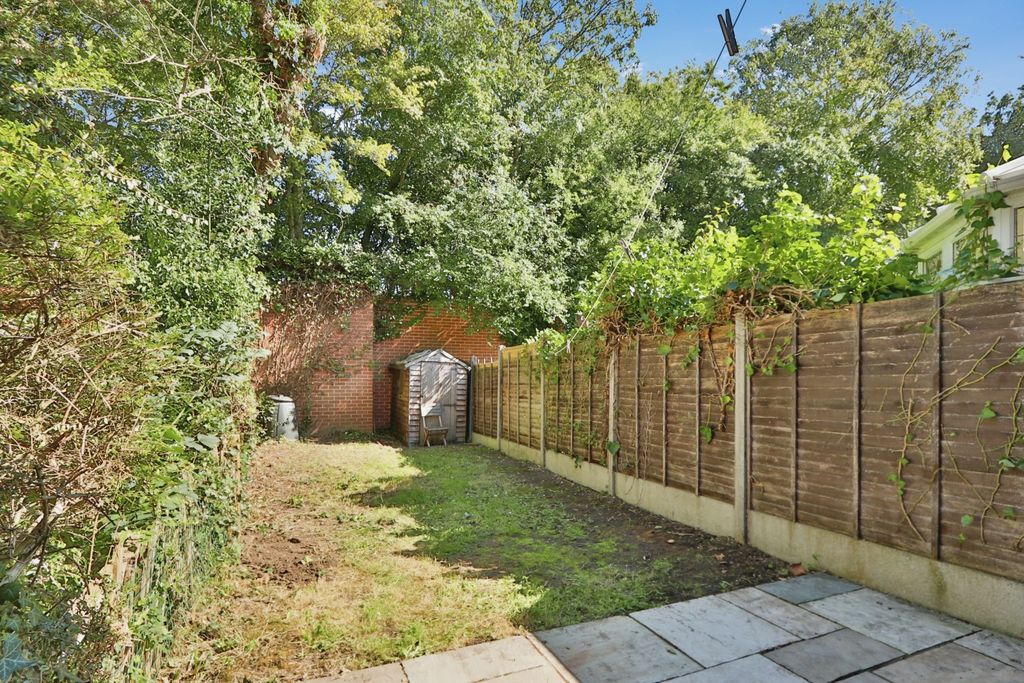 Property photo 2 of 9 2317436