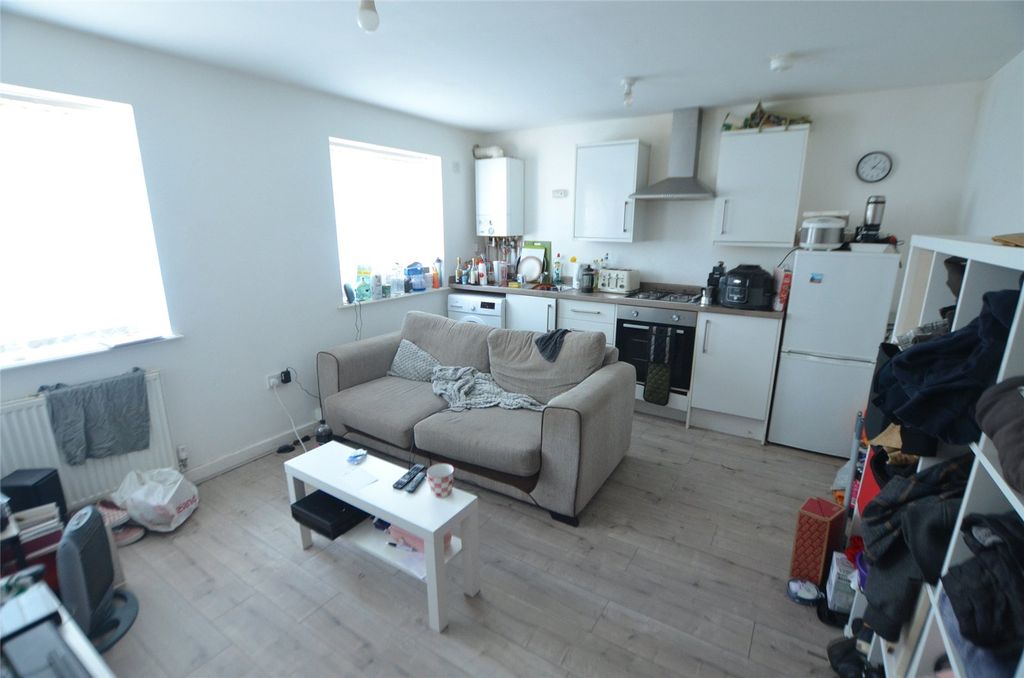 Property photo 2 of 6 Picture No. 05