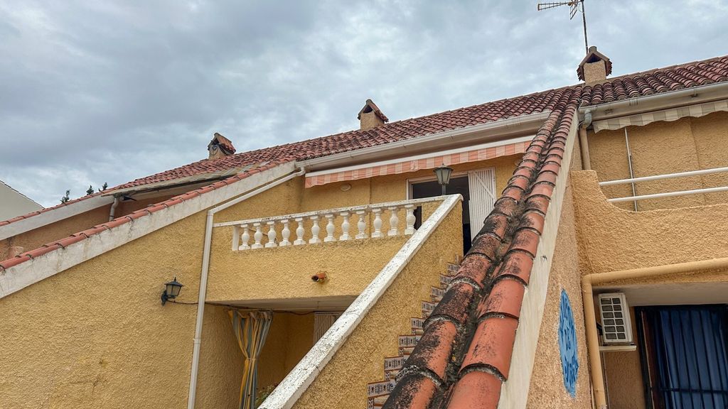 Property photo 2 of 39